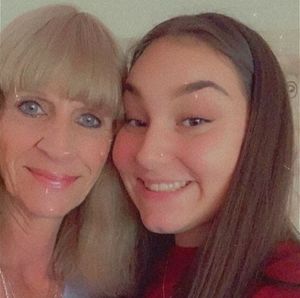 Meet your Posher, Dawn